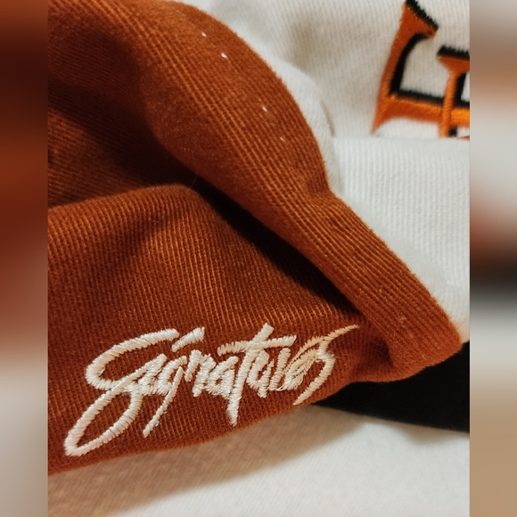 Texas Longhorns Vintage Signatures Hat - Picture 2 of 4